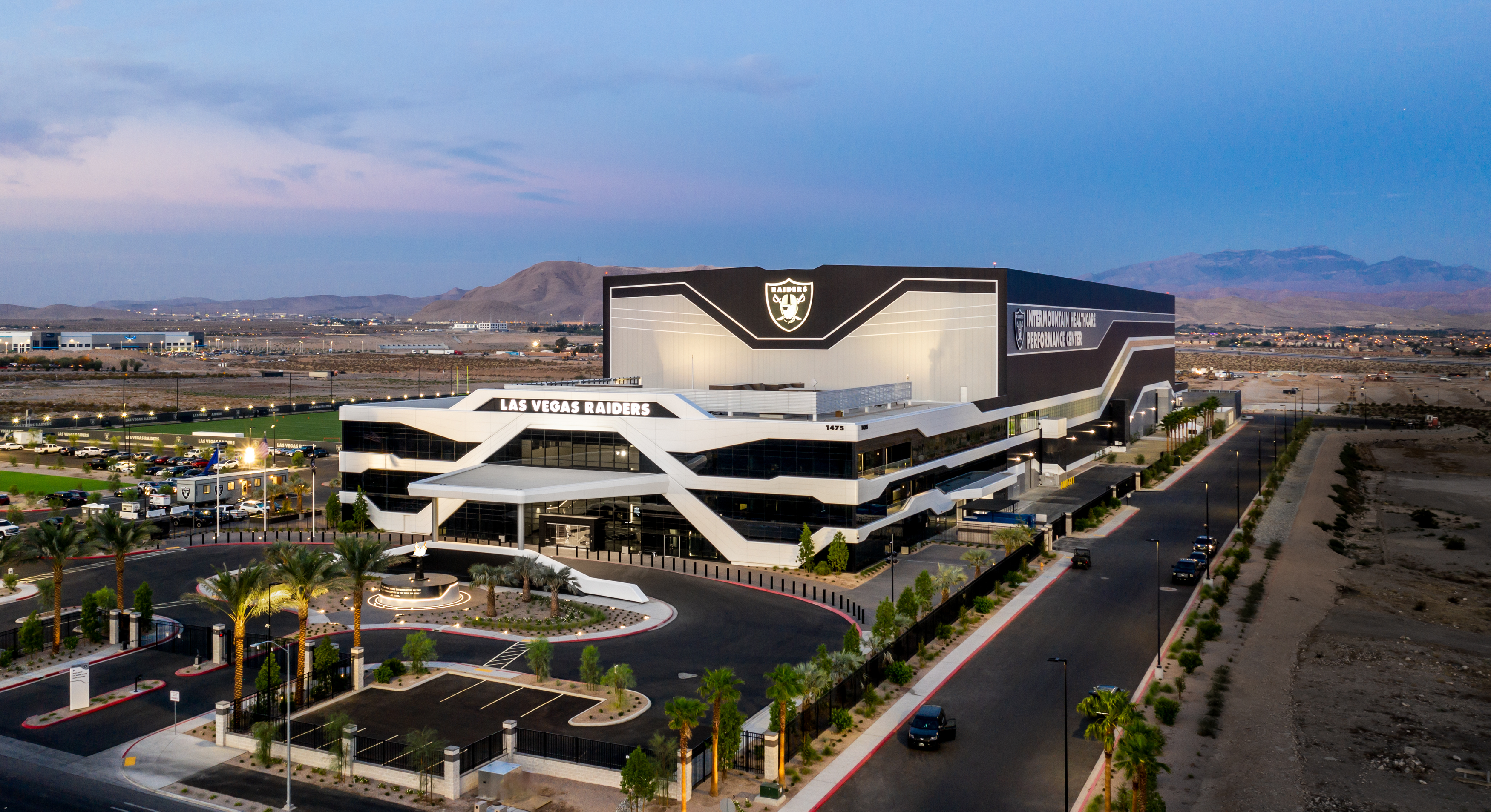 Las Vegas Raiders Hq Las Vegas Nv Hero