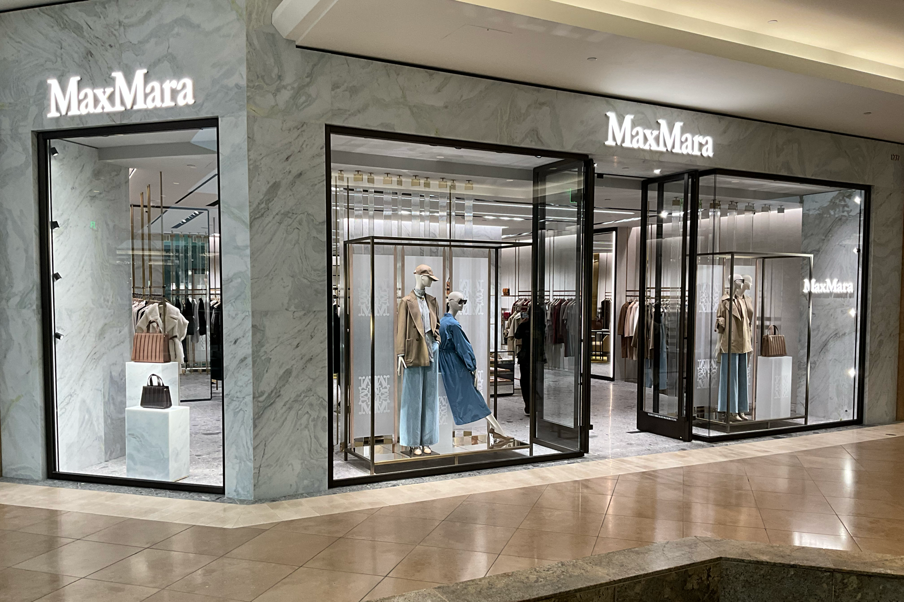 Heavy Gallery 004 Maxmara South Coast Plaza Costa Mesa Ca Socal Windows And Glazing