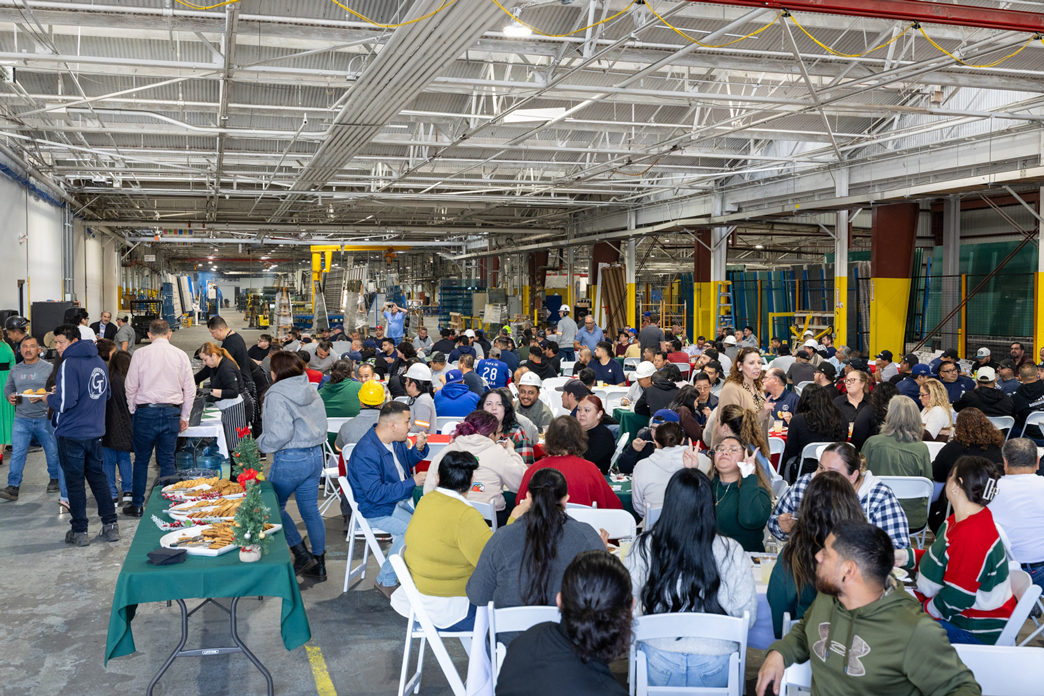 Holiday Lunch 2025 12 011 Web